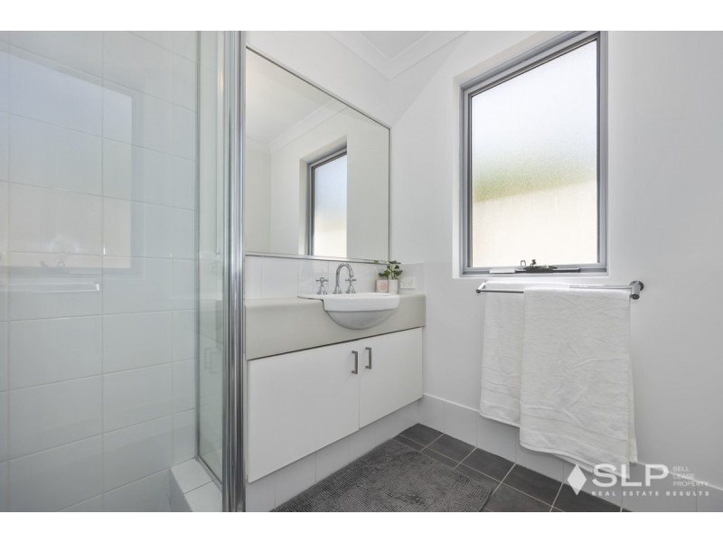 4/174 Flinders Street, Yokine WA 6060