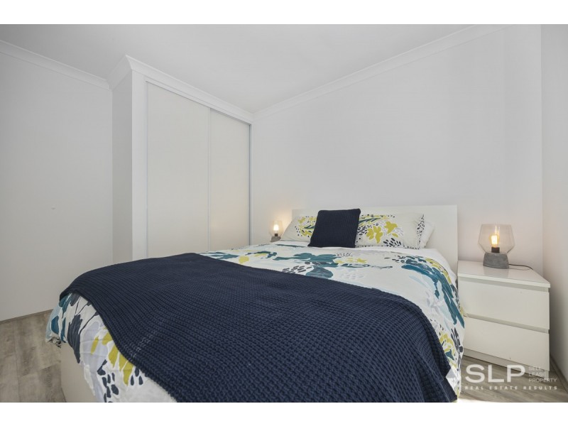 4/174 Flinders Street, Yokine WA 6060