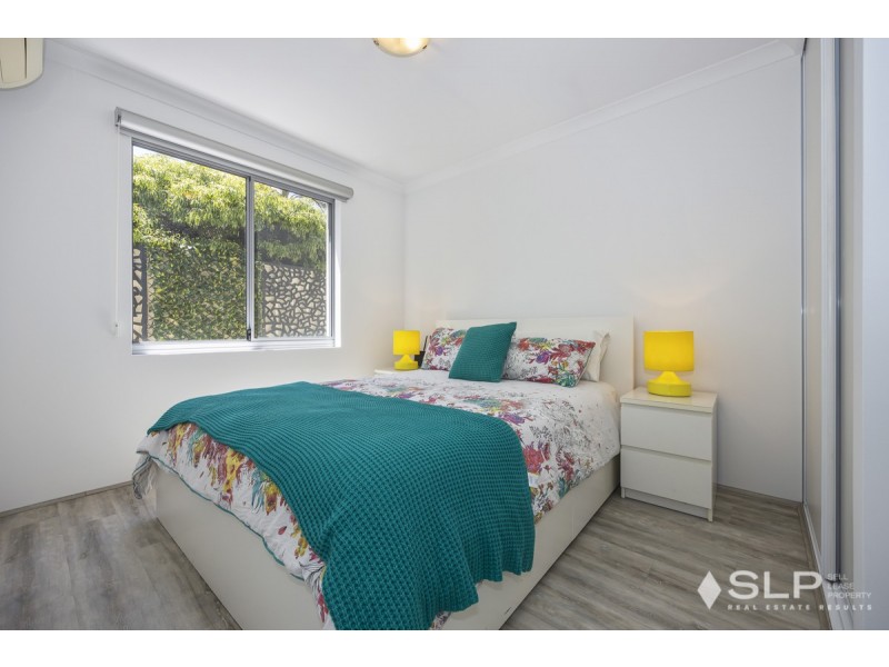 4/174 Flinders Street, Yokine WA 6060