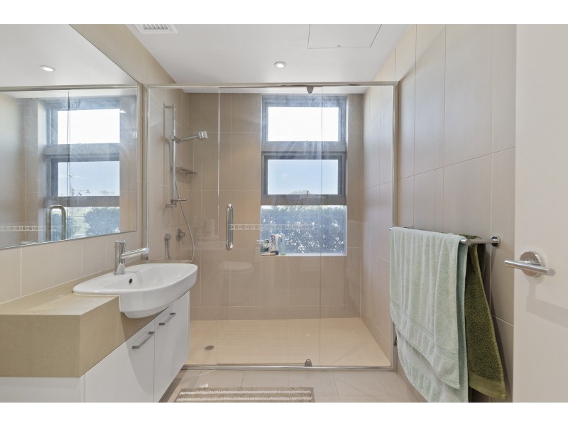 1/1 Barracks Lane, Mandurah WA 6210