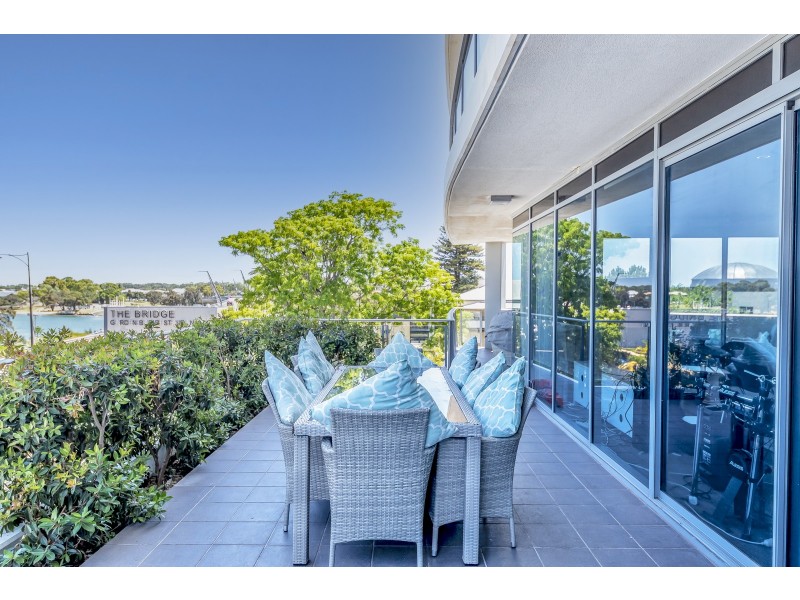 1/1 Barracks Lane, Mandurah WA 6210