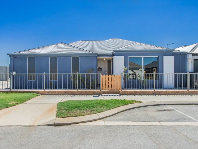 87 Bellas Circuit, Piara Waters WA 6112