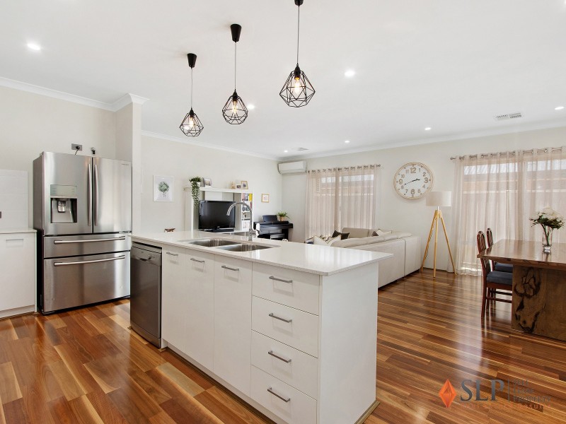 28 Gamboge Avenue, Karnup WA 6176