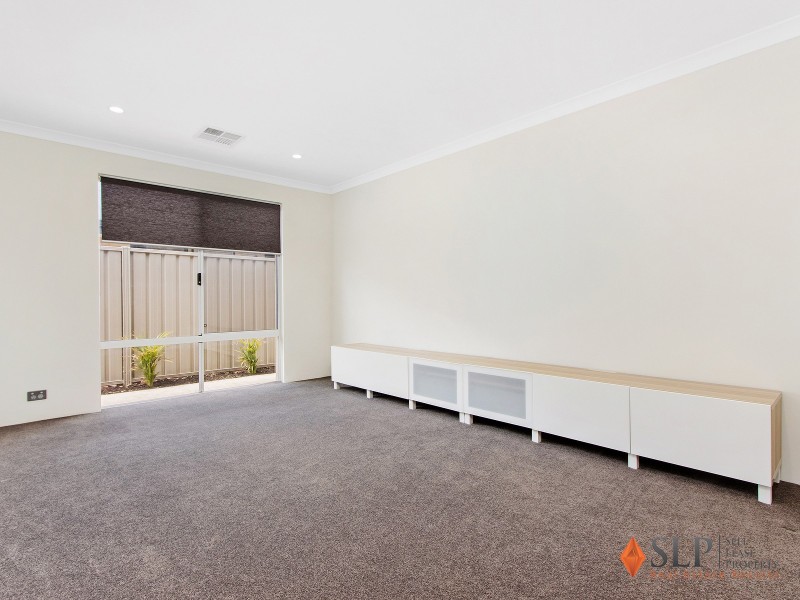 28 Gamboge Avenue, Karnup WA 6176