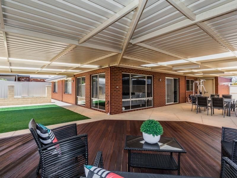 5 Westmoreland Circle, Bertram WA 6167