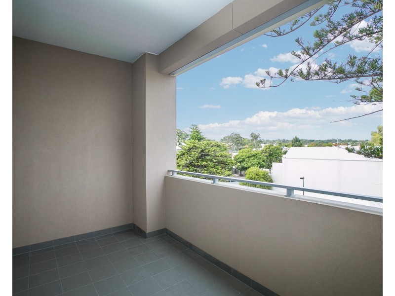 7/3 Silas Street, East Fremantle WA 6158