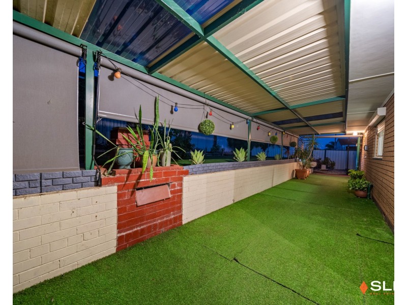 5 Hennessy Avenue, Orelia WA 6167