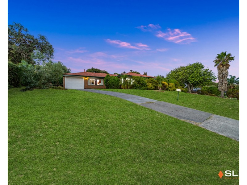 5 Hennessy Avenue, Orelia WA 6167