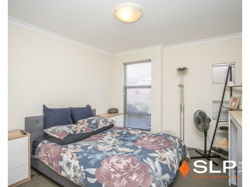 2/1 Desertpea Road, Beeliar WA 6164