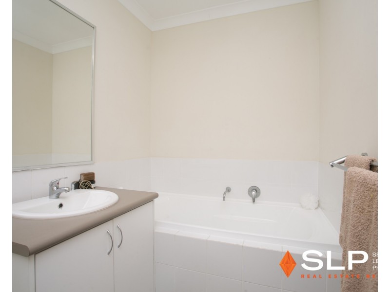 2/1 Desertpea Road, Beeliar WA 6164