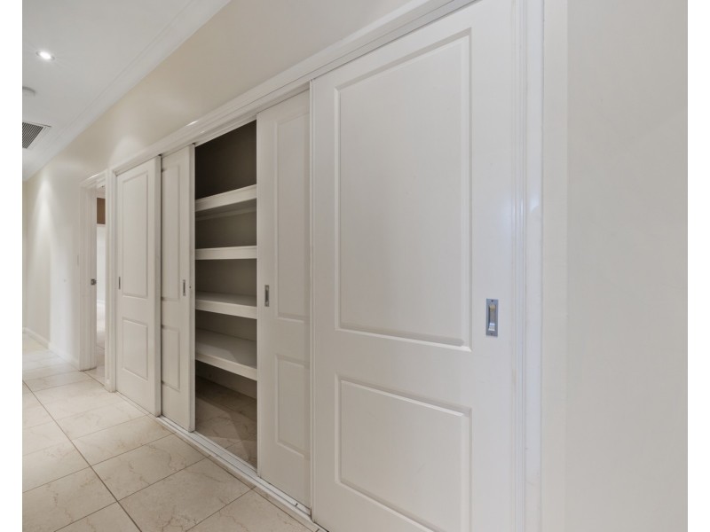 7 Castaway Cove, Halls Head WA 6210