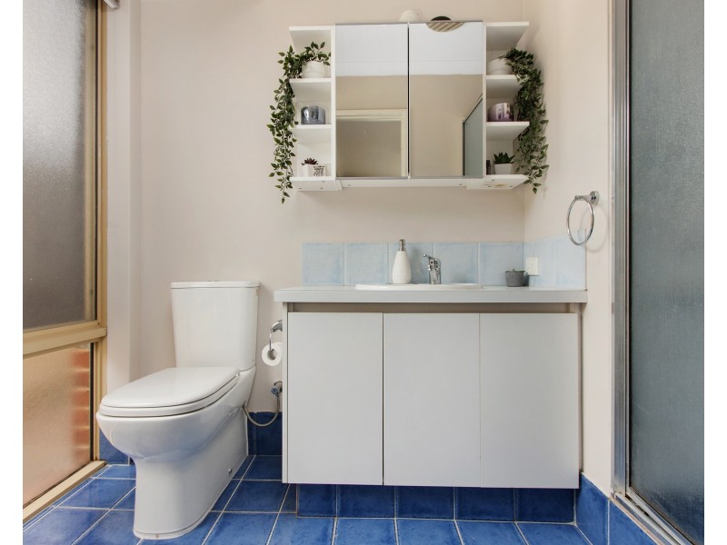 6 Warrior Pass, Bertram WA 6167