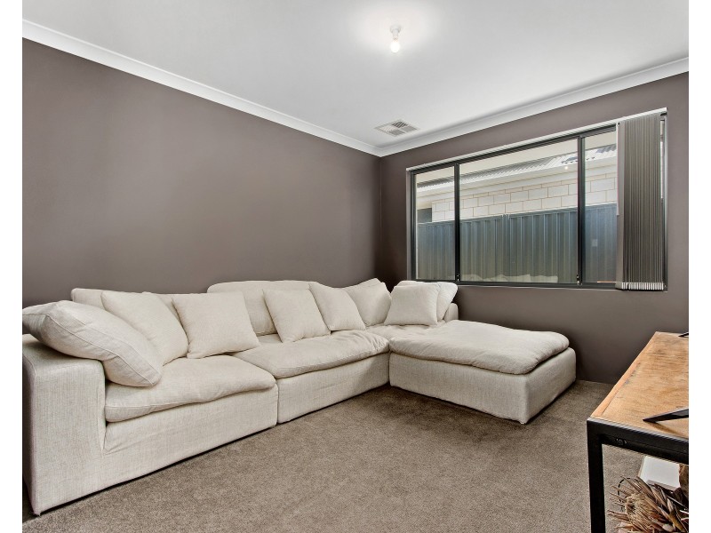 13 Bylong Street, Wellard WA 6170