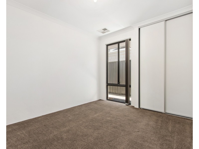 13 Bylong Street, Wellard WA 6170