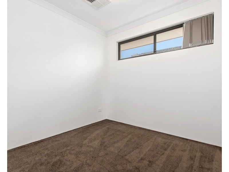 13 Bylong Street, Wellard WA 6170