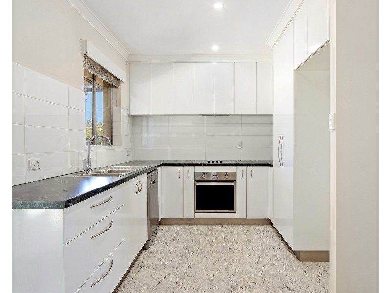 1 Nye Way, Orelia WA 6167