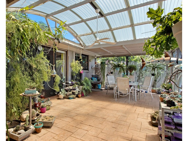 75 Sicklemore Road, Parmelia WA 6167
