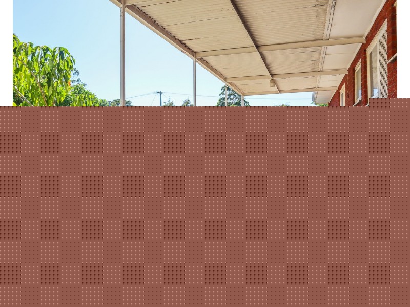 27 Sulphur Road, Orelia WA 6167