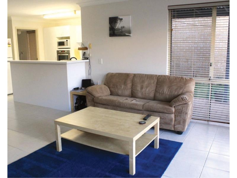 17 Ellen Brook Drive, The Vines WA 6069
