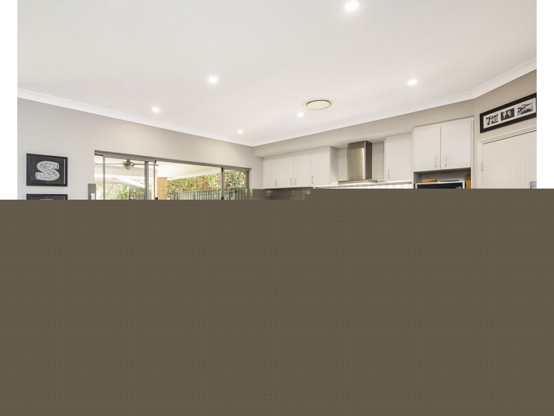 31 Carmen Circuit, The Vines WA 6069