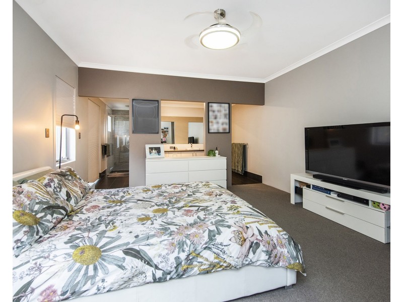 31 Carmen Circuit, The Vines WA 6069