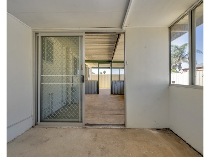 67 Morfitt Street, Mandurah WA 6210