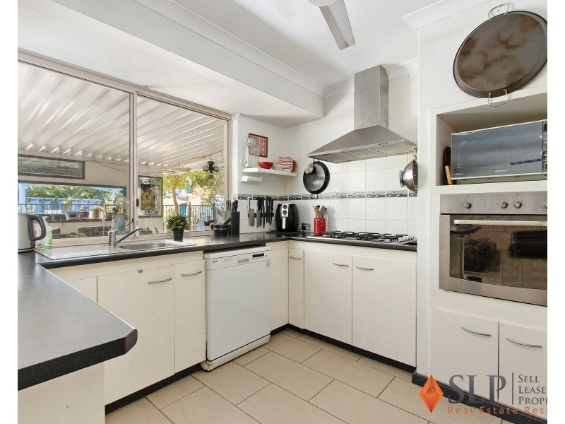 2 Nautilus Close, Port Kennedy WA 6172