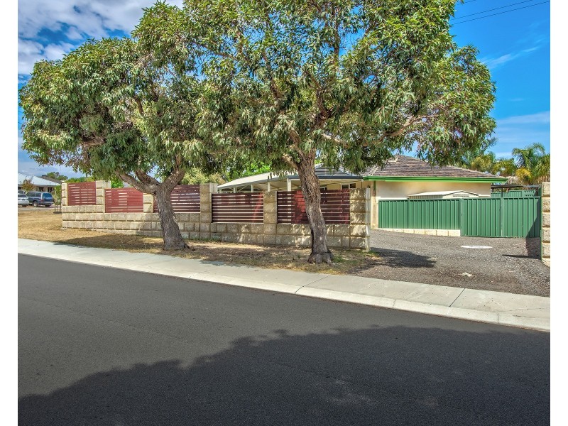 2 Cockman Way, Orelia WA 6167