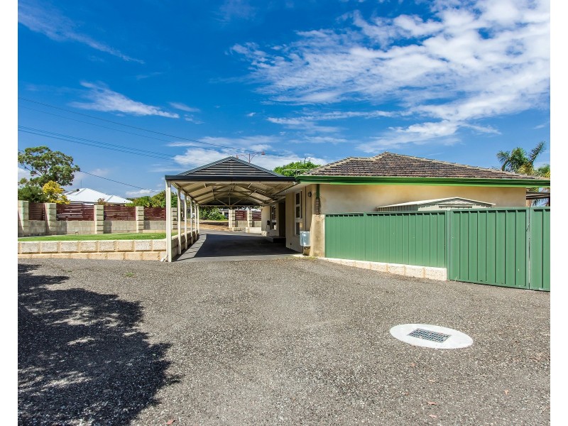2 Cockman Way, Orelia WA 6167