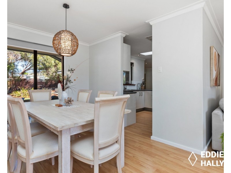 61 Sandpiper Loop, Yangebup WA 6164