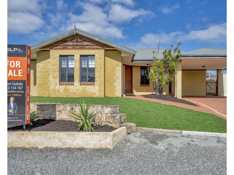 27 Silvertop Avenue, Halls Head WA 6210