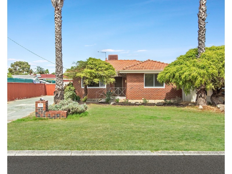20 Dawson Way, Parmelia WA 6167
