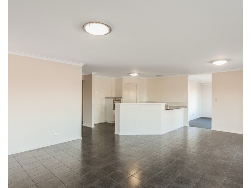 16 Charlton Way, Bertram WA 6167