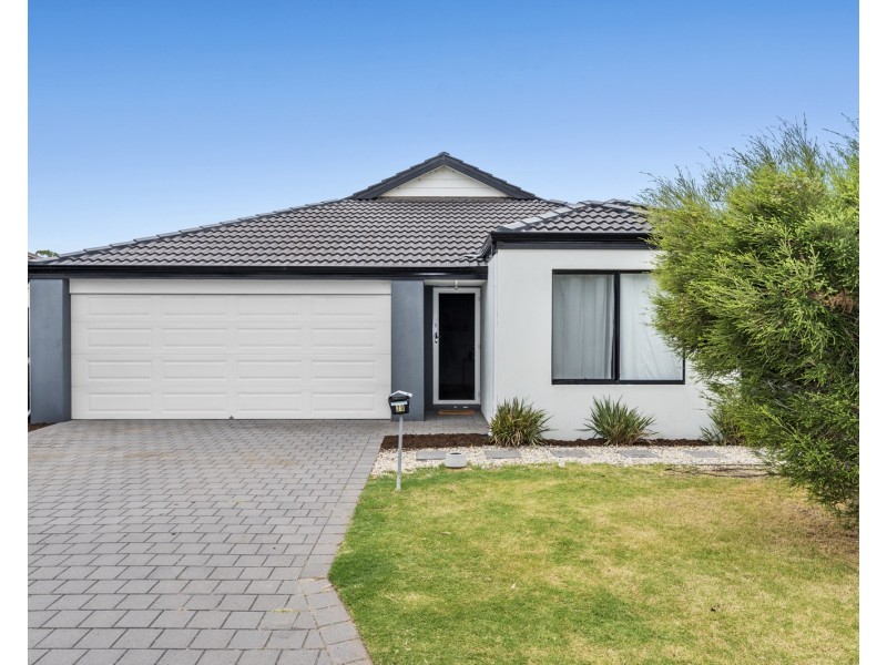 20 Blanche Crescent, Lakelands WA 6180