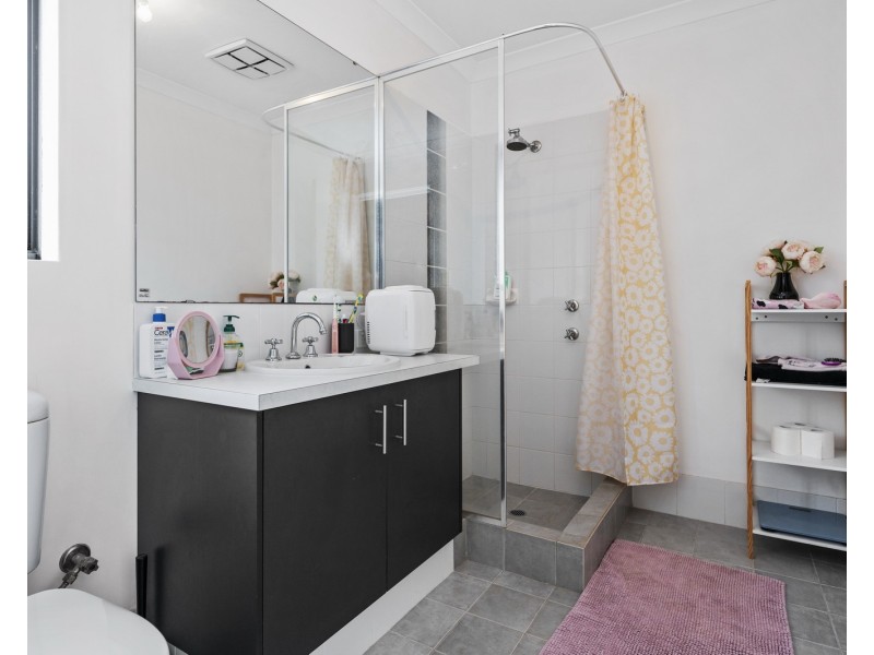 20 Blanche Crescent, Lakelands WA 6180