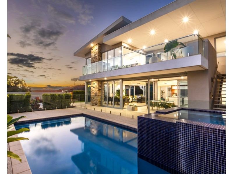 9 Catesby Street, City Beach WA 6015