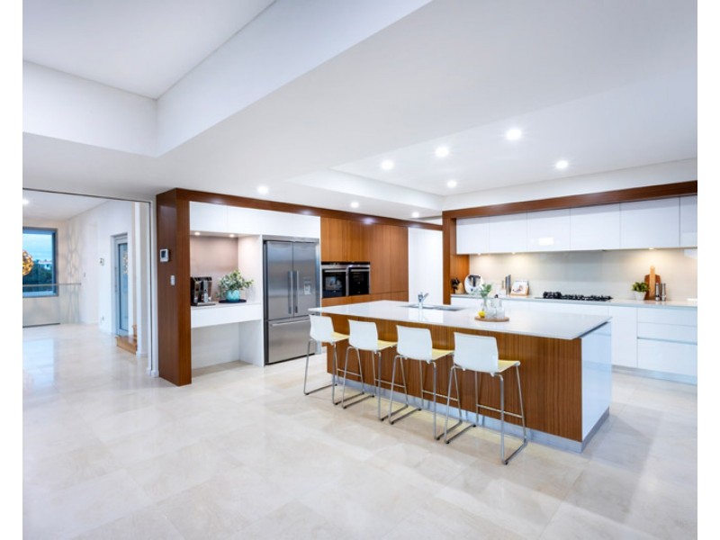 9 Catesby Street, City Beach WA 6015