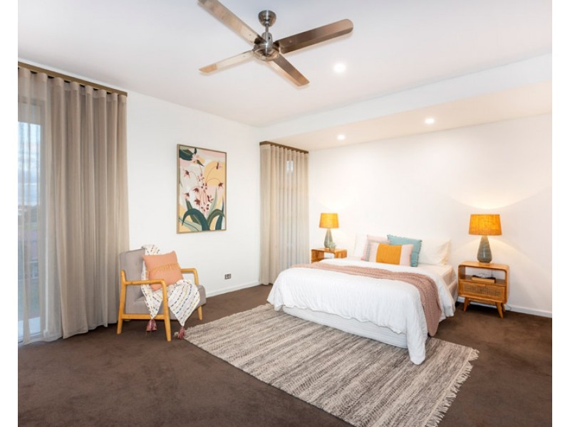 9 Catesby Street, City Beach WA 6015