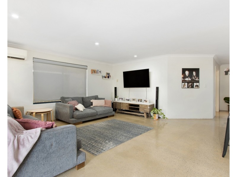 9 Karakin Place, Bertram WA 6167