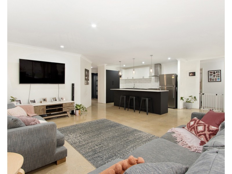 9 Karakin Place, Bertram WA 6167