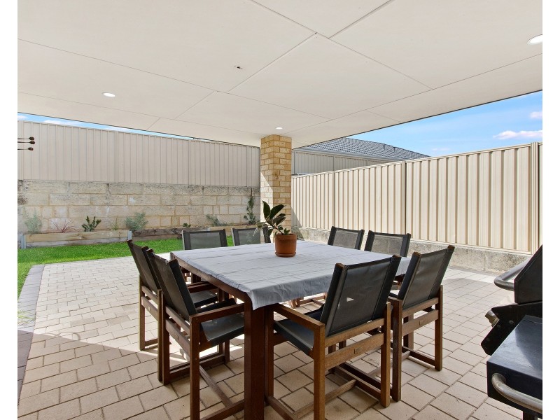 9 Karakin Place, Bertram WA 6167