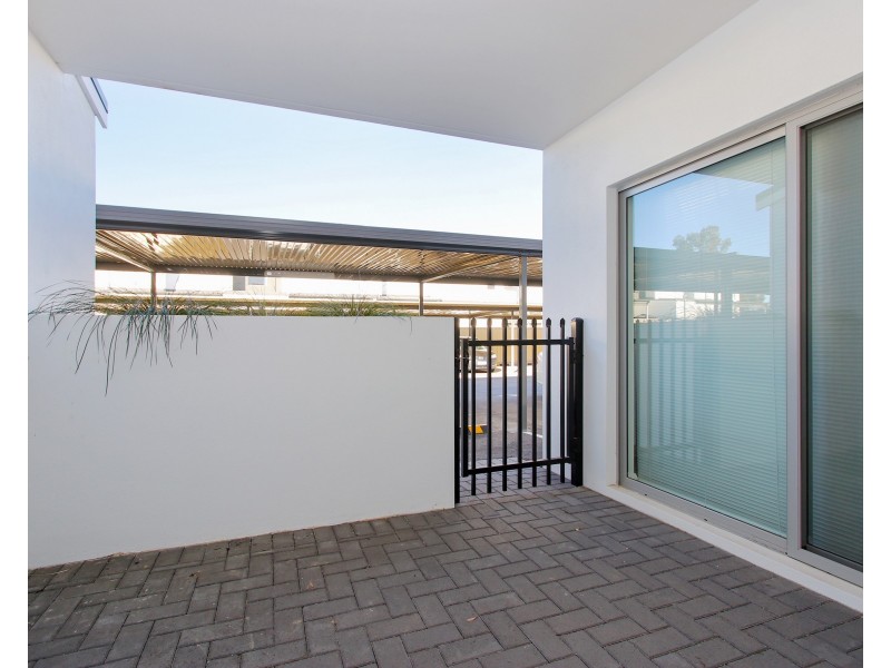 18/114 Great Northern Highway, Midland WA 6056