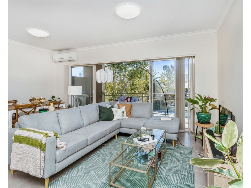 13/65 The Parkway, Ellenbrook WA 6069