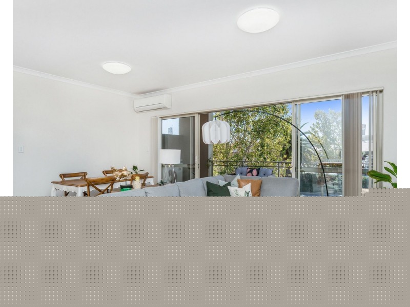 13/65 The Parkway, Ellenbrook WA 6069