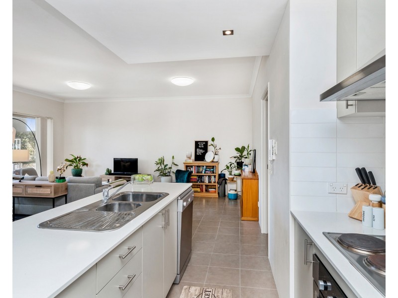 13/65 The Parkway, Ellenbrook WA 6069