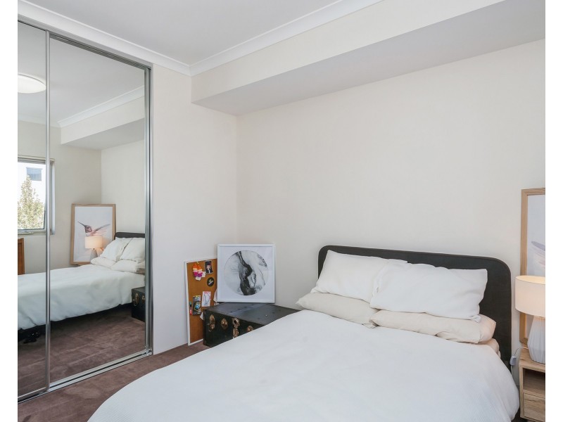 13/65 The Parkway, Ellenbrook WA 6069