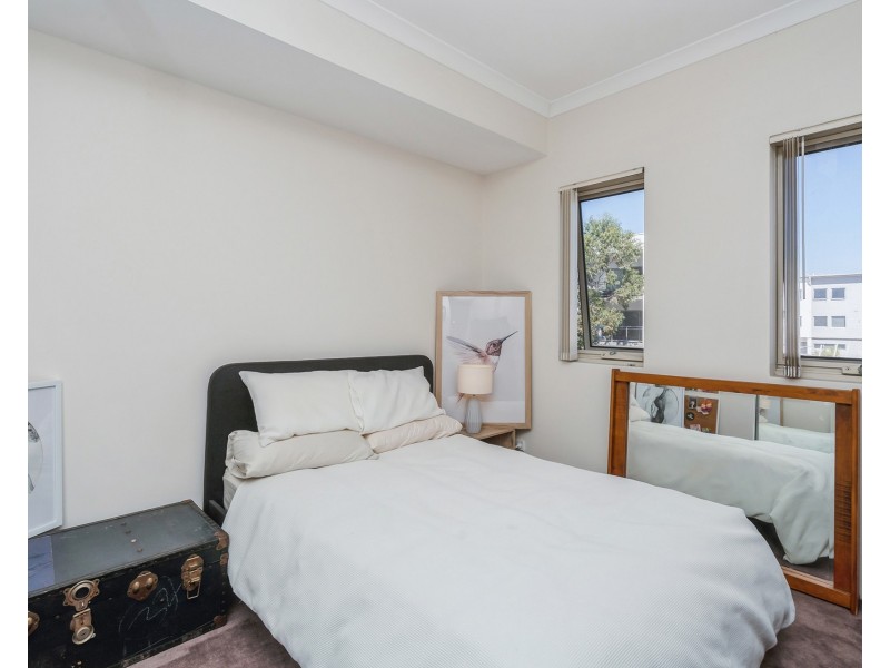 13/65 The Parkway, Ellenbrook WA 6069