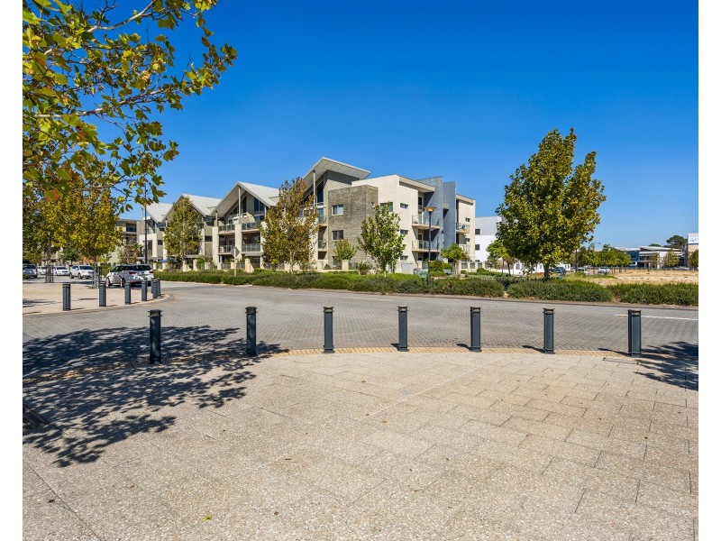 13/65 The Parkway, Ellenbrook WA 6069