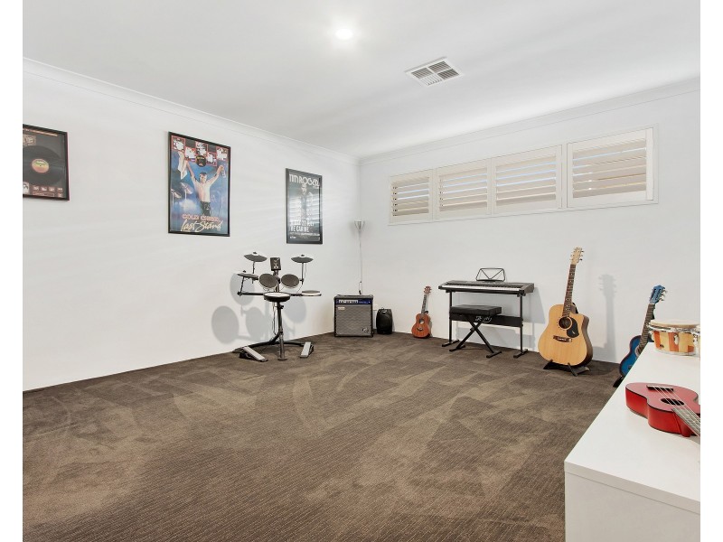 78 Bellingham Parade, Wellard WA 6170