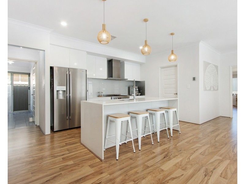 78 Bellingham Parade, Wellard WA 6170